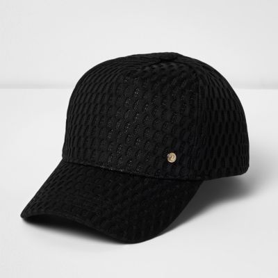Black mesh sports cap